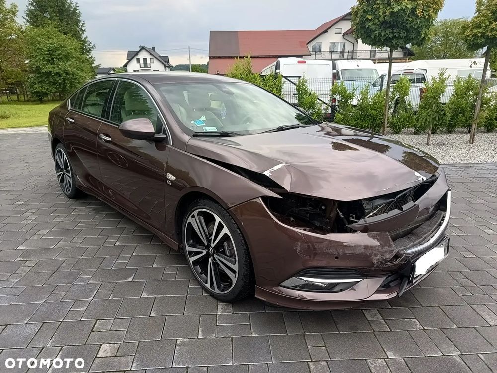 Opel Insignia 2.0 T 4x4 Innovation S&S - 4