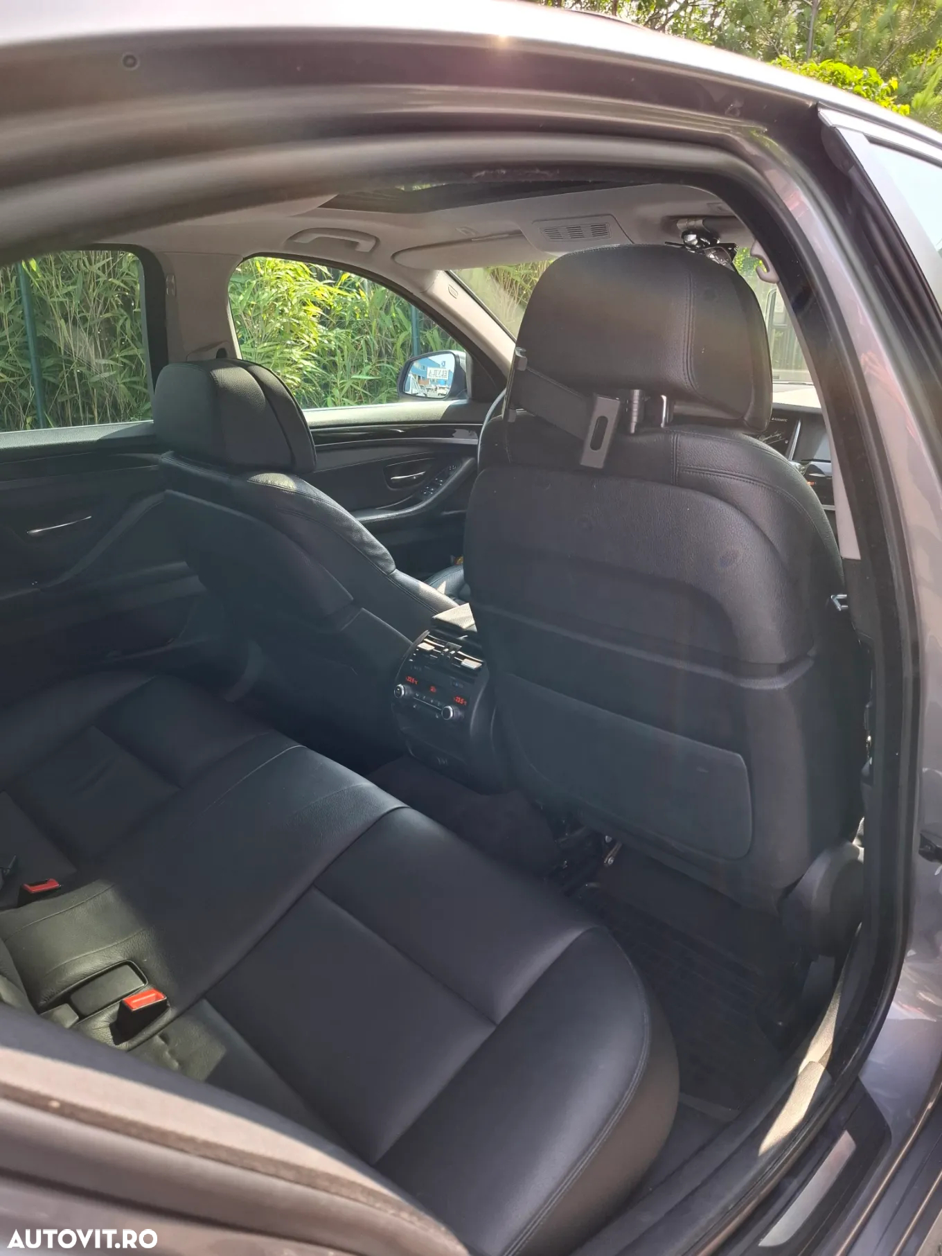 BMW Seria 5 525d xDrive Aut. Luxury Line - 26