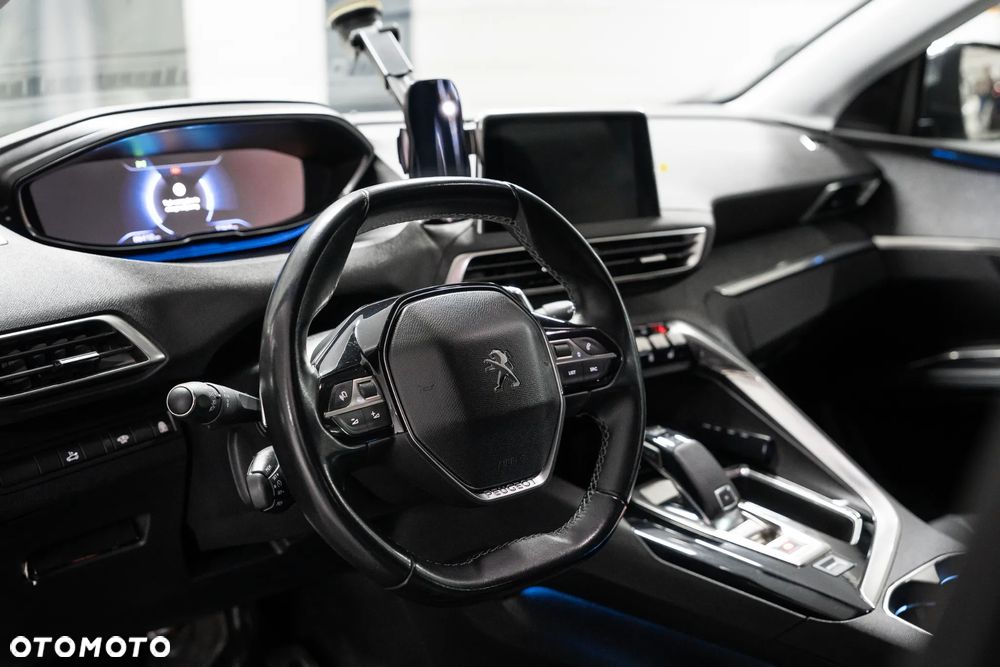 Peugeot 5008 - 21