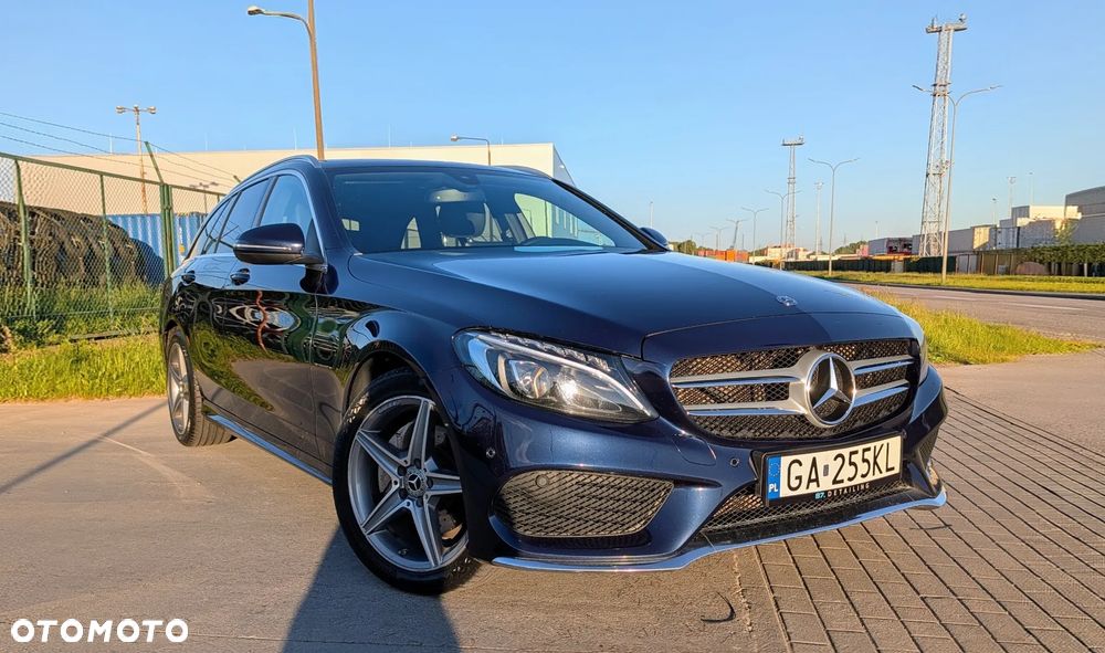 Mercedes-Benz Klasa C 200 4-Matic 9G-TRONIC - 2