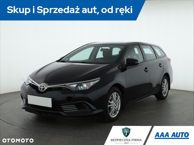 Toyota Auris - 2