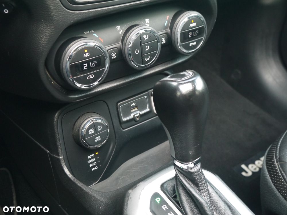 Jeep Renegade 2.0 MultiJet Active Drive Low Automatik Limited - 36