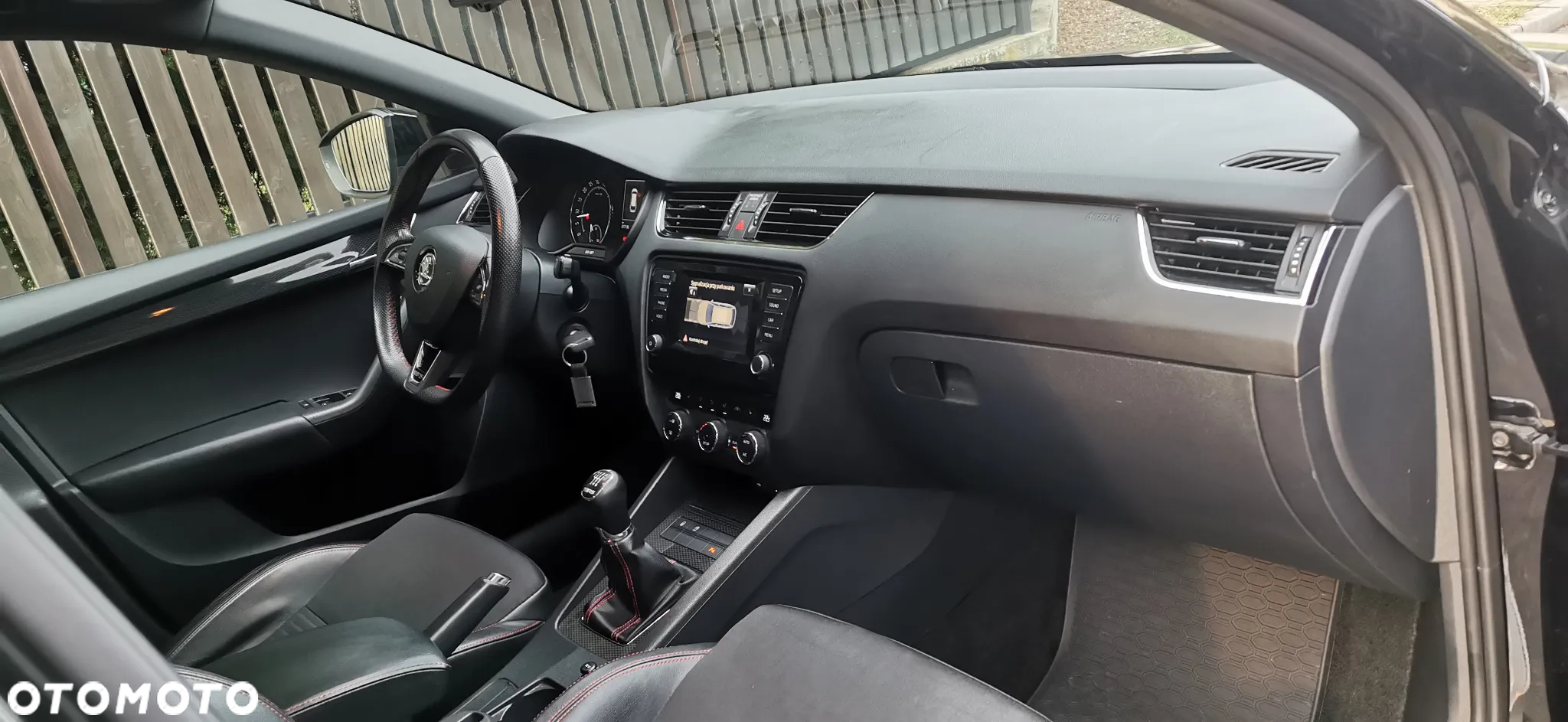 Skoda Octavia Combi 2.0 TDI RS - 14