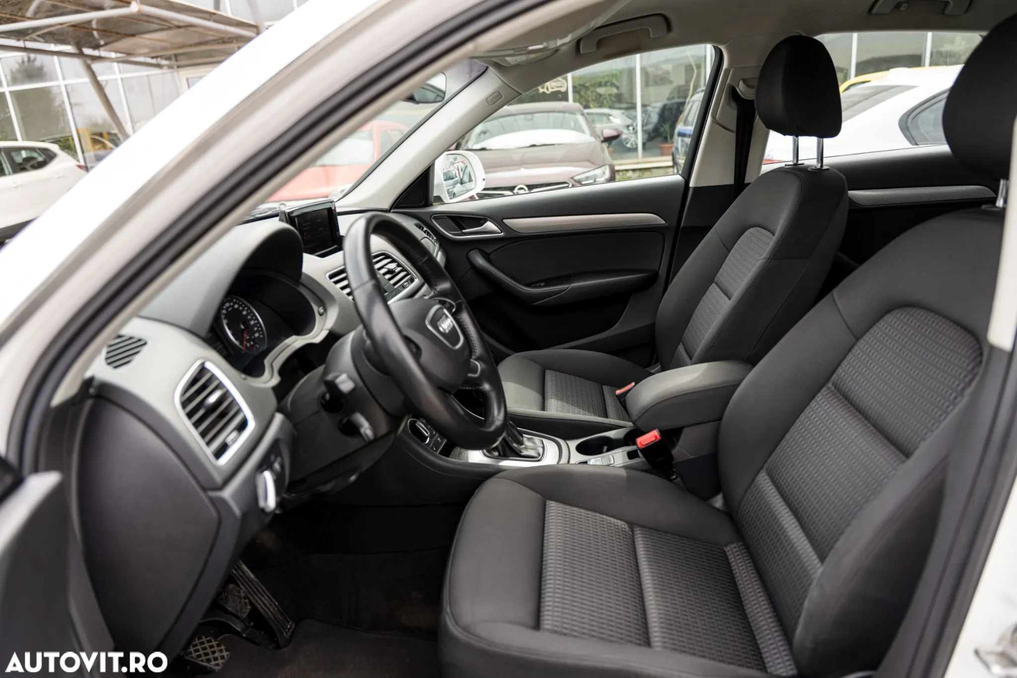 Audi Q3 1.4 TFSI ultra - 12