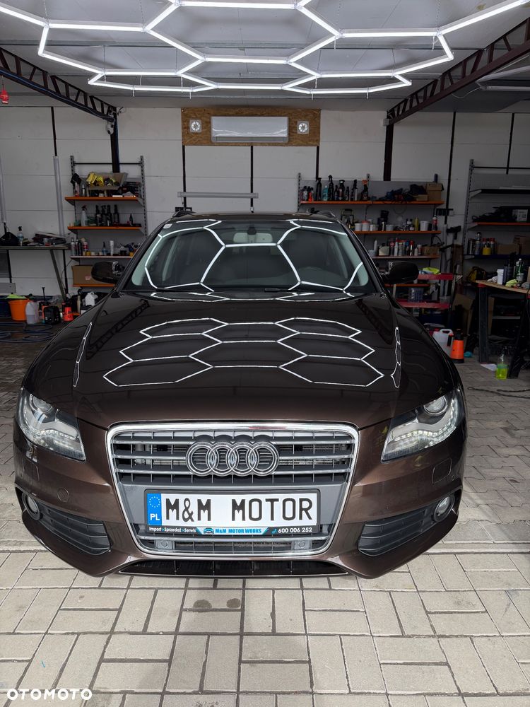 Audi A4 Avant 2.0 TDI DPF Attraction - 2