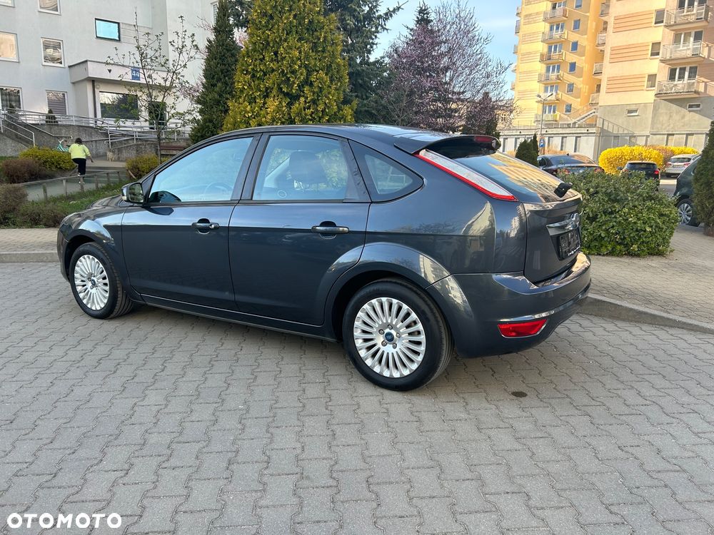 Ford Focus Trend - 4