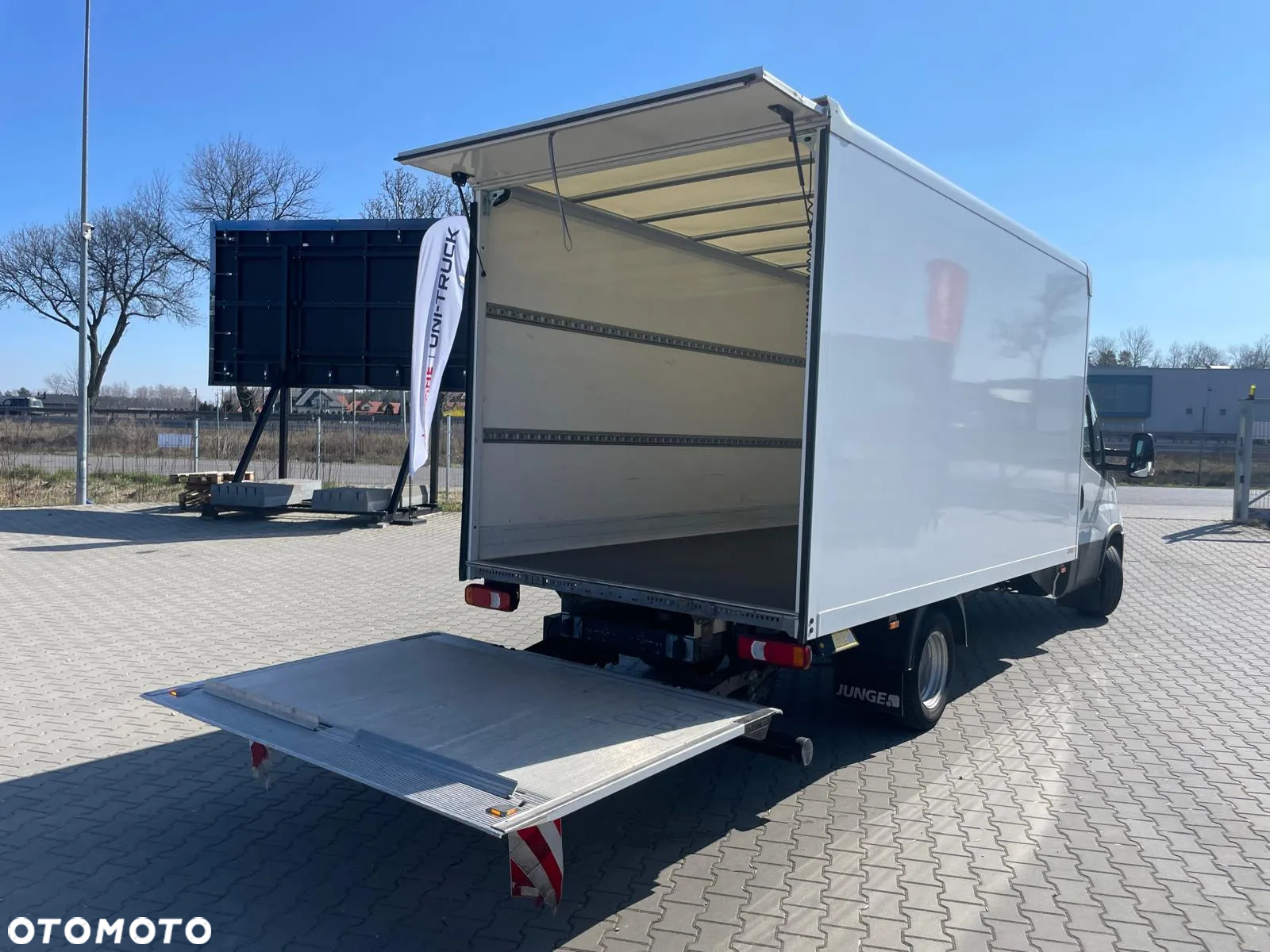 Iveco 35C16  8EP Winda Gwarancja! - 11