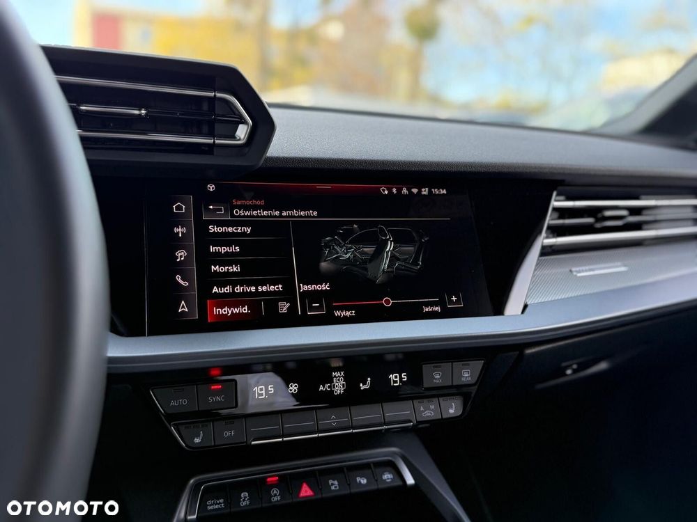 Audi A3 Sportback 35 TFSI mHEV S Line S tronic - 32