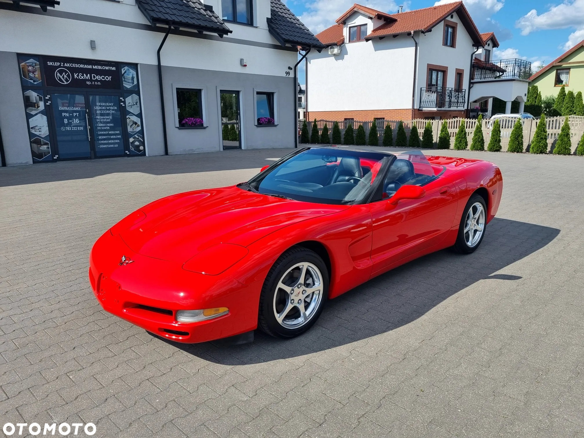 Chevrolet Corvette - 22