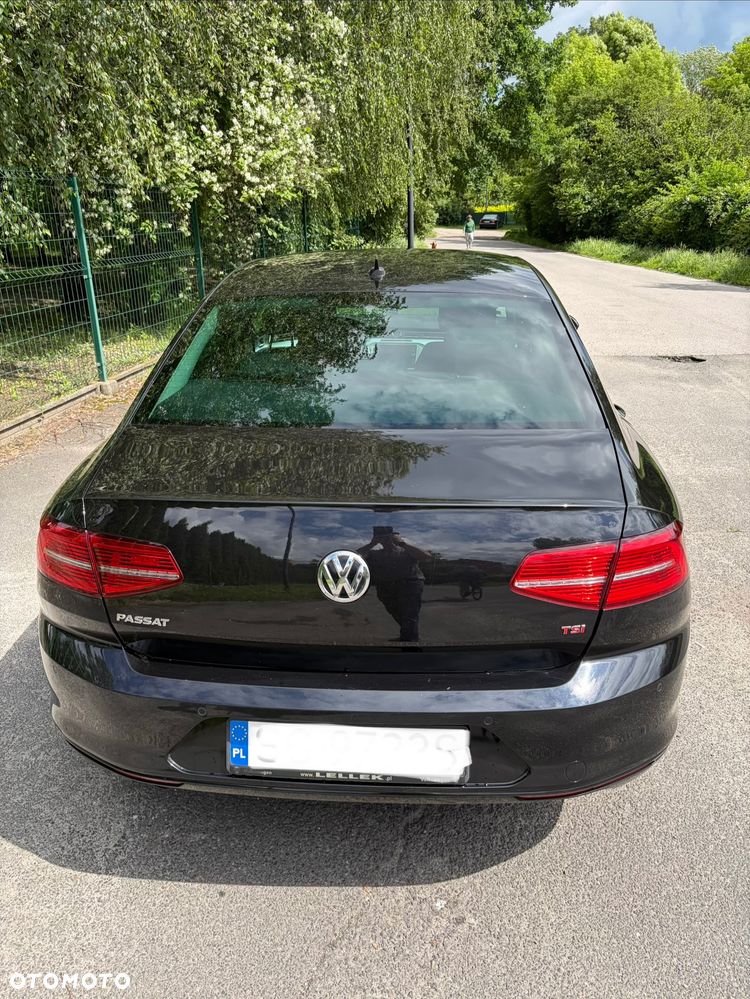 Volkswagen Passat 1.8 TSI BMT Comfortline - 10