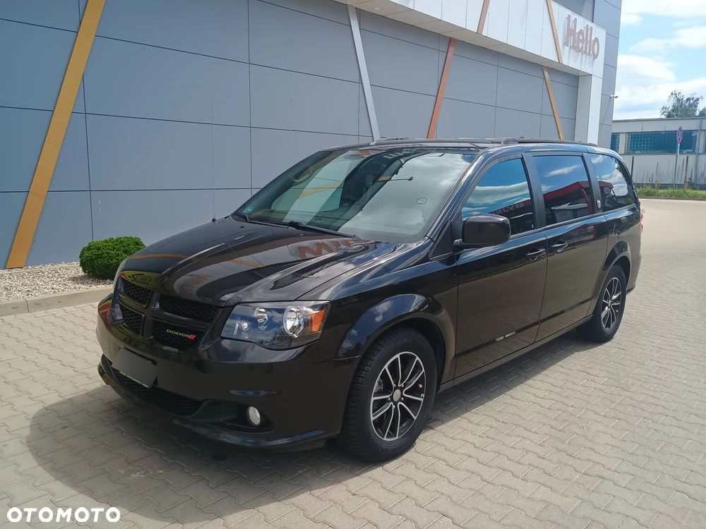 Dodge Grand Caravan - 1