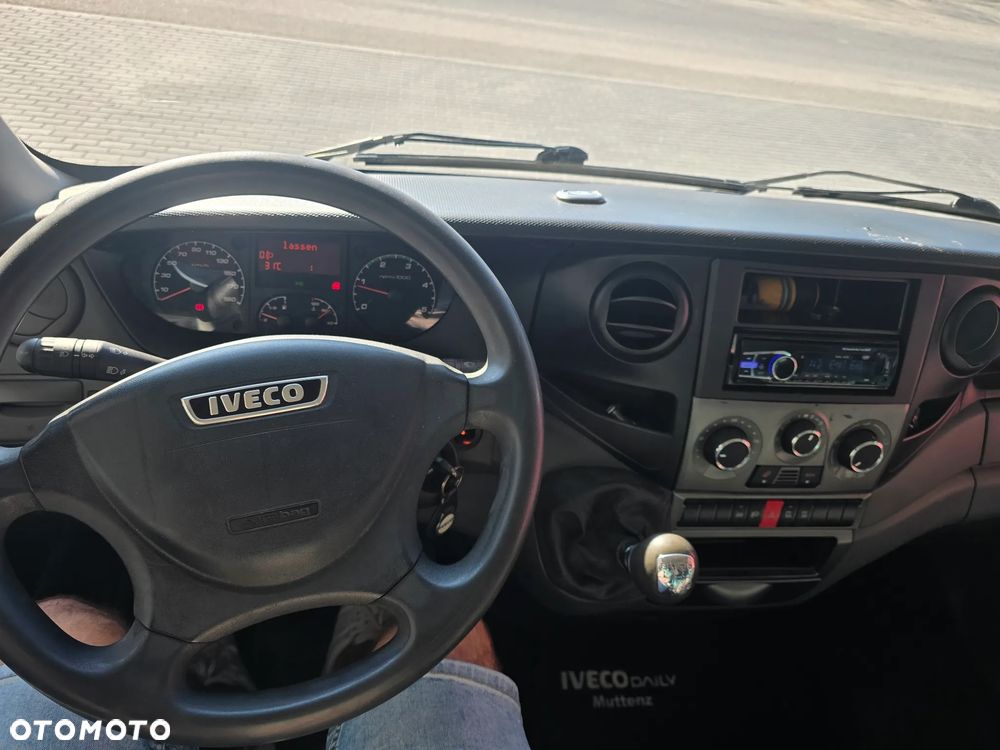 Iveco 35S21 - 24