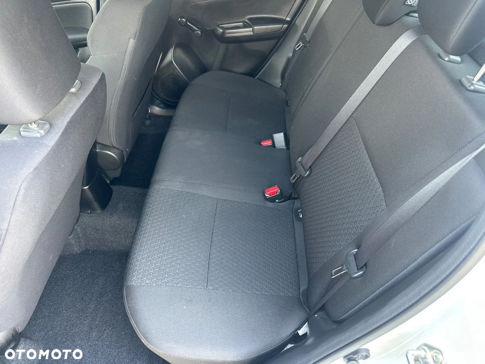 Suzuki Swift 1.2 Premium Plus - 23