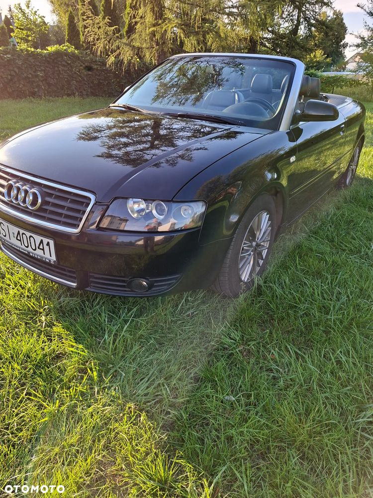 Audi A4 Cabrio 2.5 TDI - 23