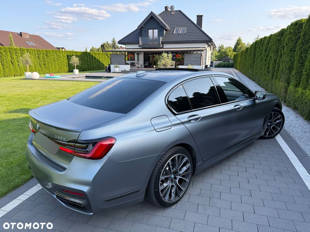 BMW Seria 7 740d xDrive sport - 15