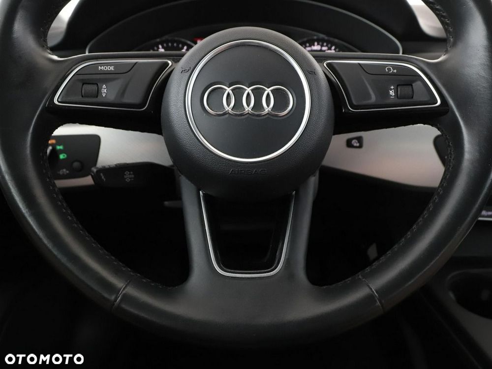 Audi A4 Avant 35 TDI Sport S tronic - 22