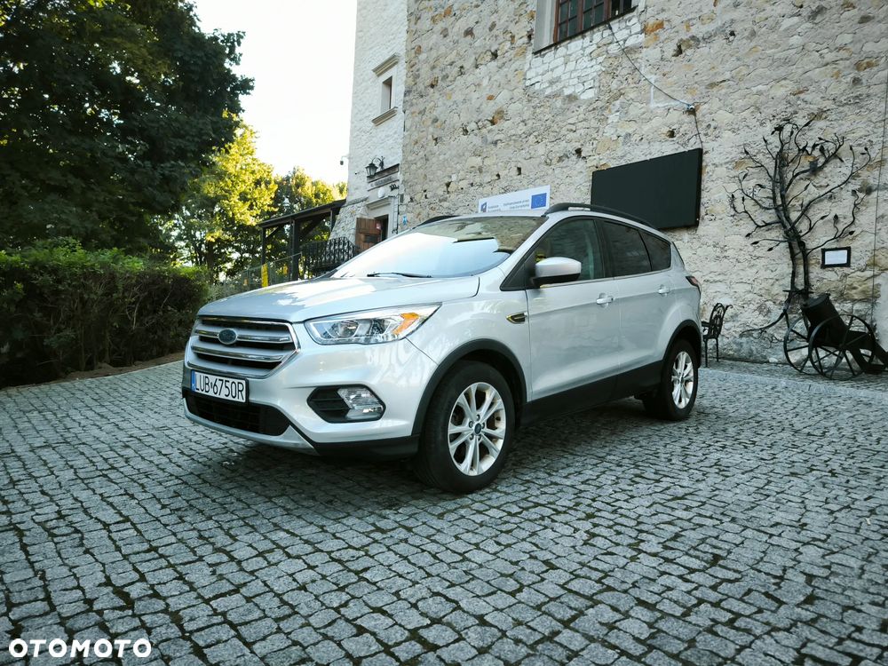 Ford Escape - 1