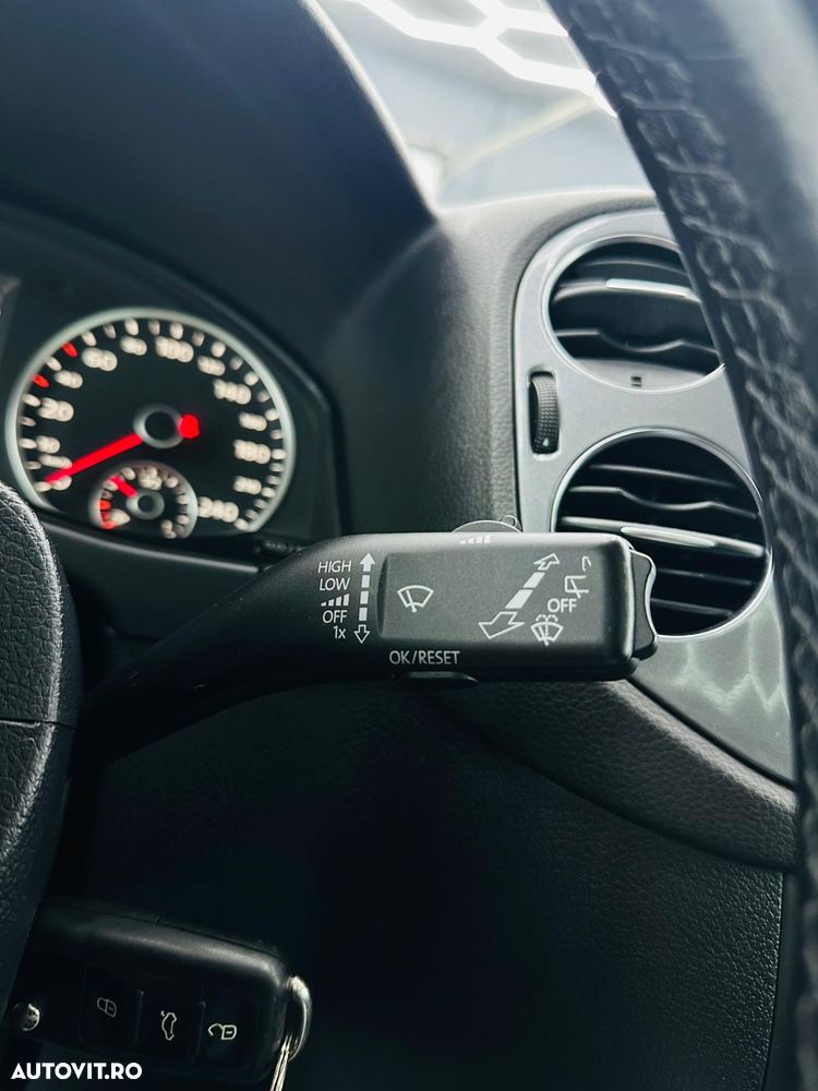 Volkswagen Tiguan 2.0 TDI DPF BlueMotion Technology Cup Sport & Style - 29