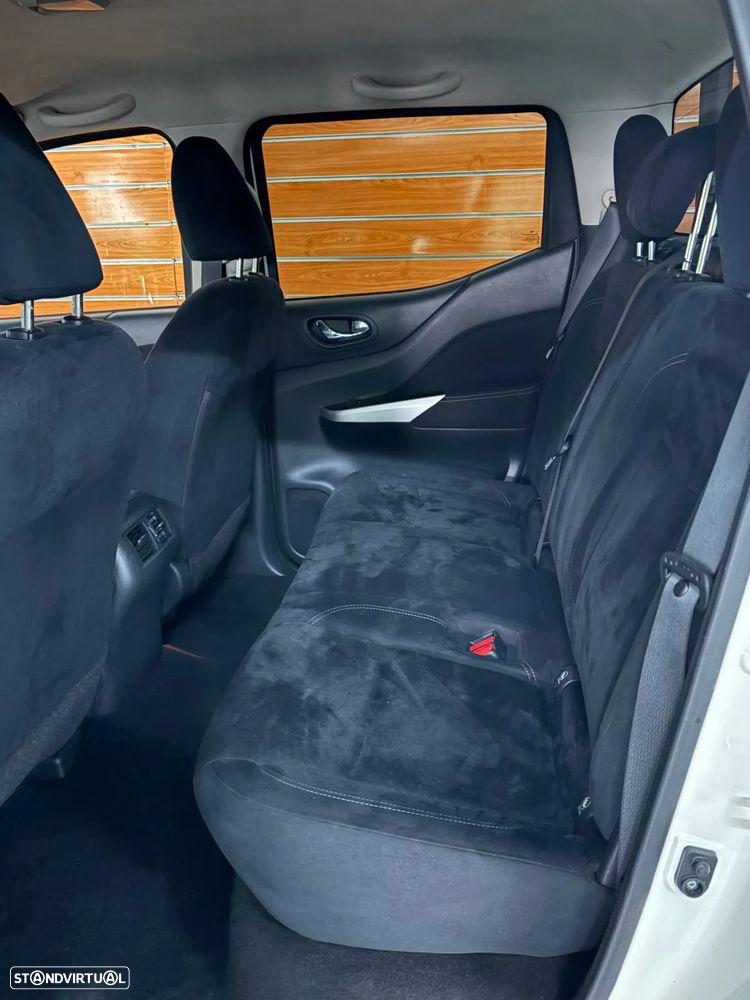 Nissan Navara 2.3 dCi CD 4WD Tekna AT - 14