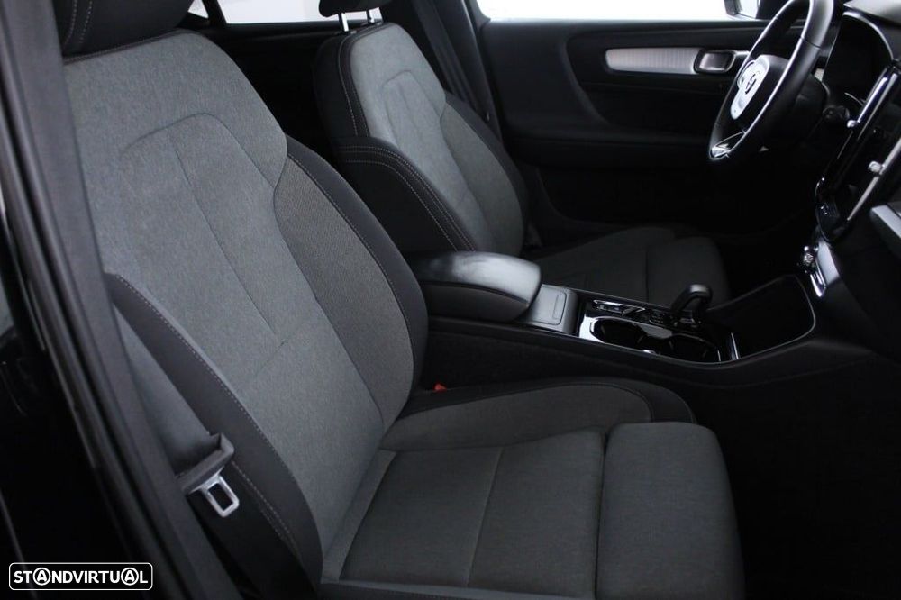 Volvo XC 40 1.5 T2 Plus Dark Auto - 14
