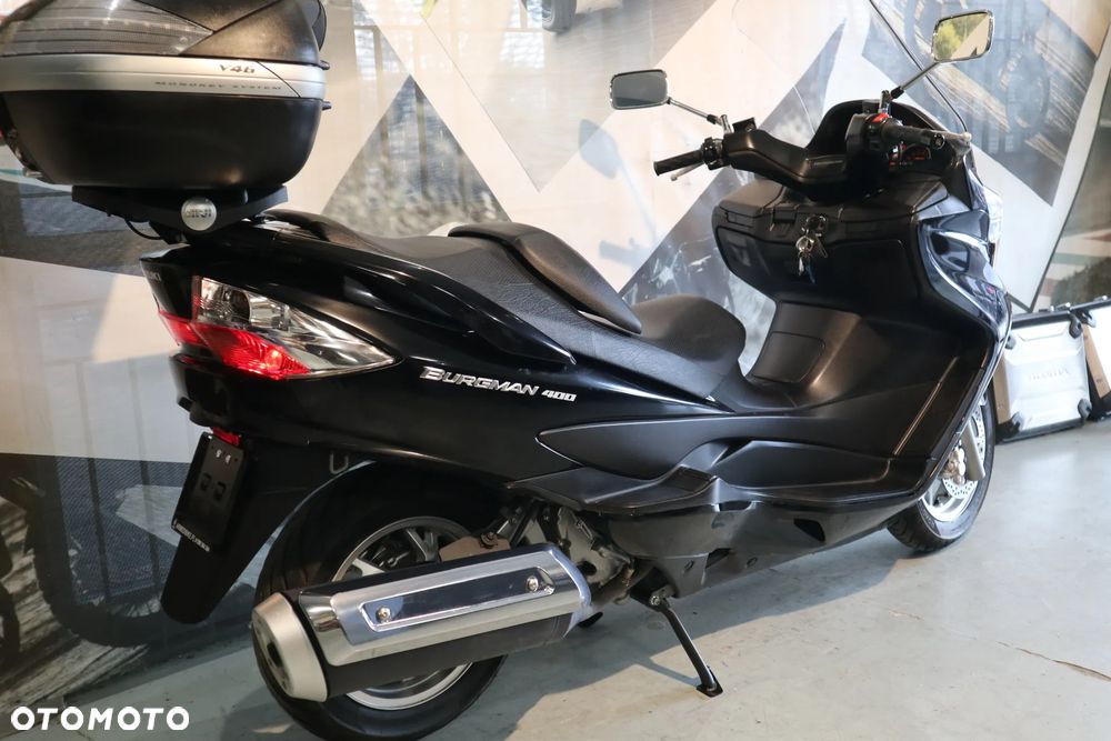 Suzuki Burgman - 6