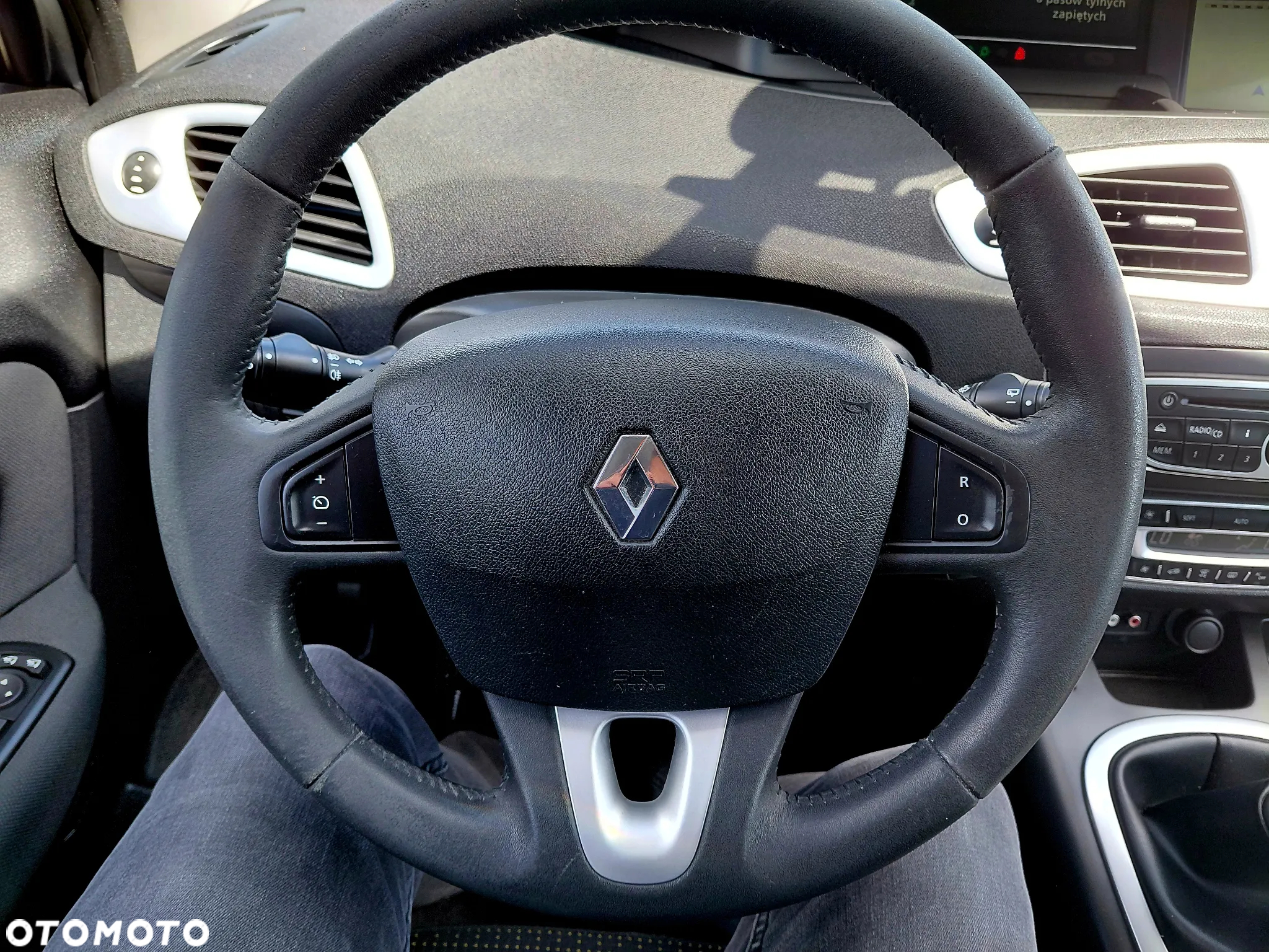 Renault Scenic 1.4 16V TCE Expression - 21