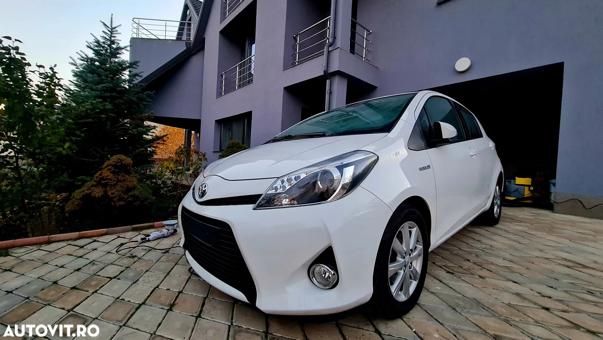 Toyota Yaris - 3