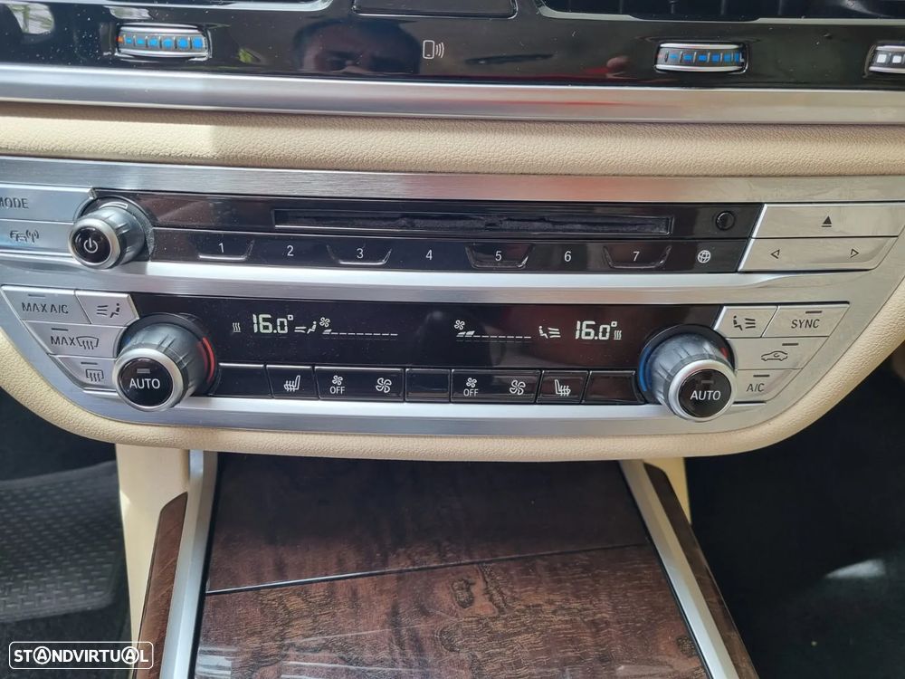 BMW 730 d Auto - 18