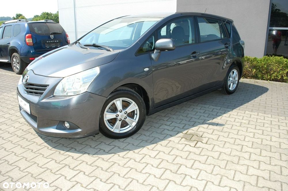 Toyota Verso - 19