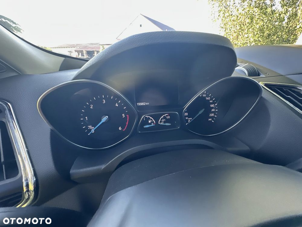 Ford Kuga 2.0 TDCi 2x4 Titanium - 27