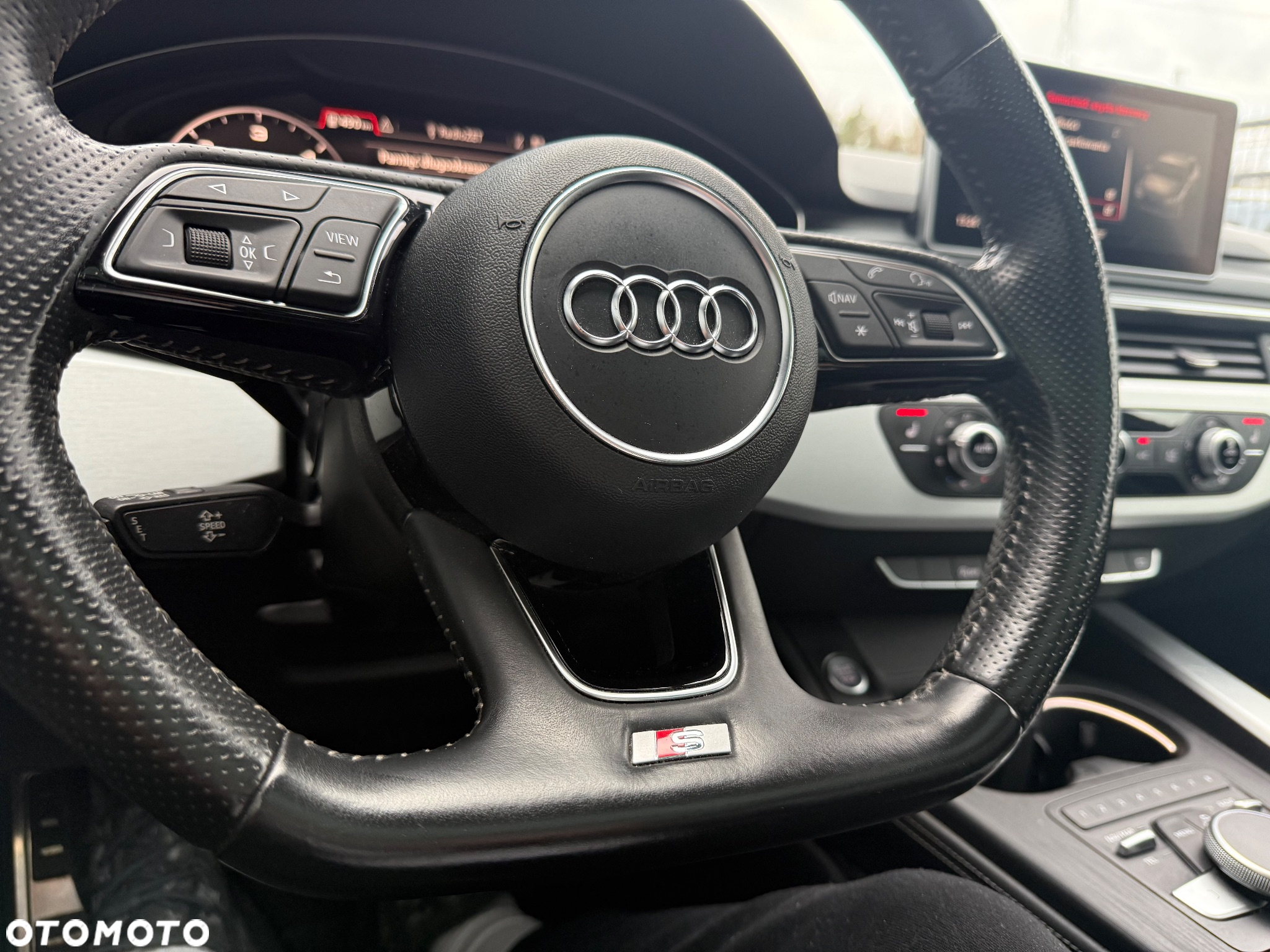 Audi A4 2.0 TDI Design S tronic - 20