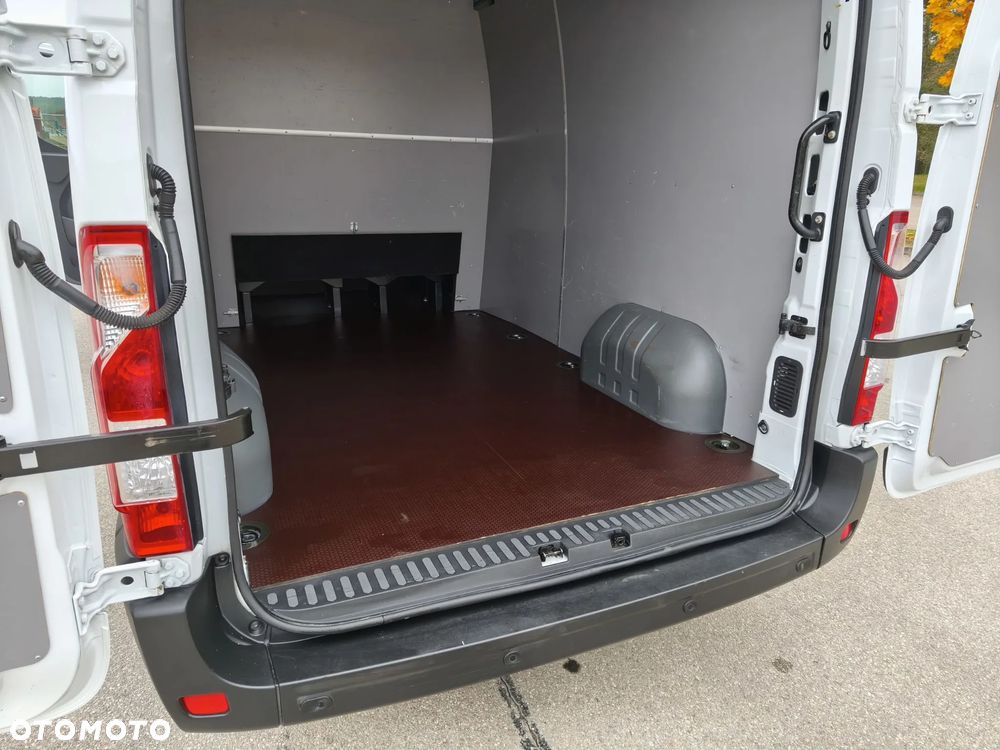Opel Movano - 38