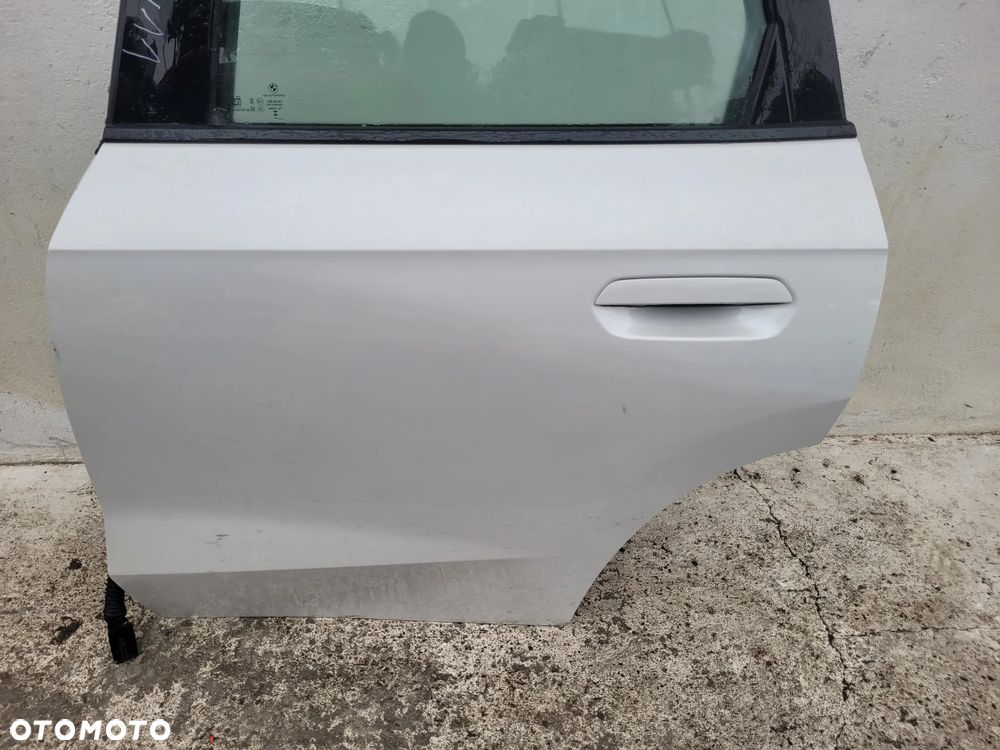 BMW X1 U11- DRZWI TYLNE TYŁ - 8