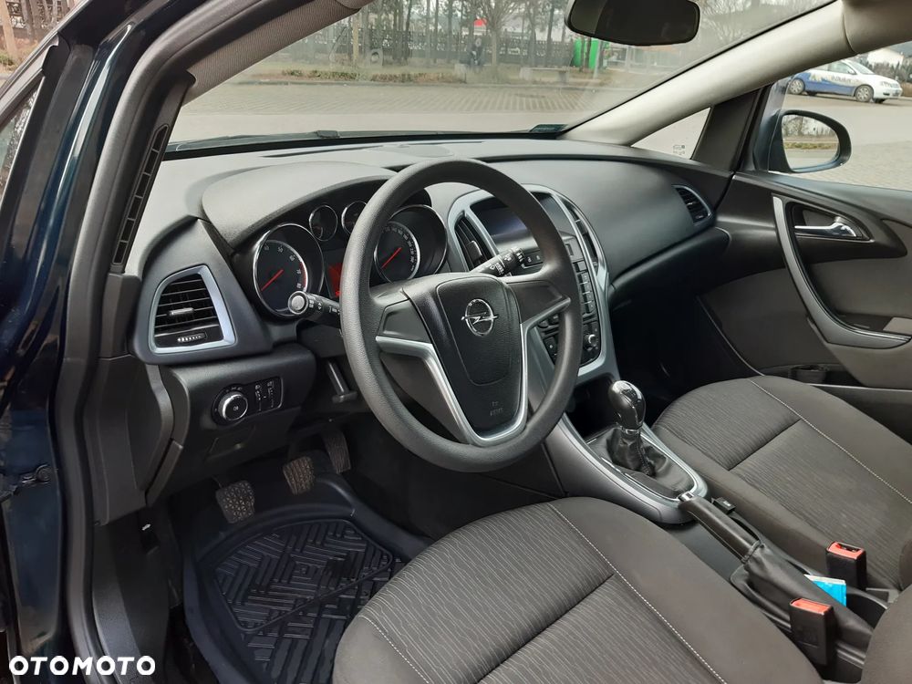 Opel Astra 1.6 Color Edition - 7