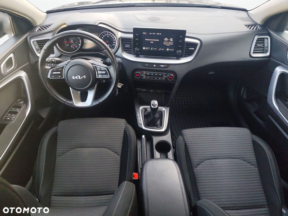 Kia Ceed - 20