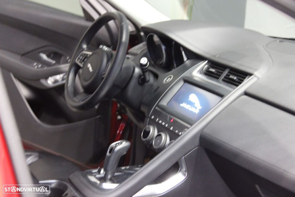 Jaguar E-Pace 2.0 i4D R-Dynamic S AWD Aut. - 5