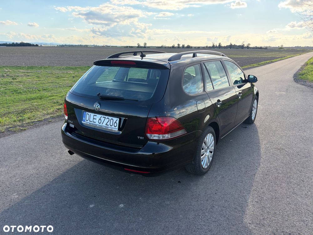 Volkswagen Golf - 4