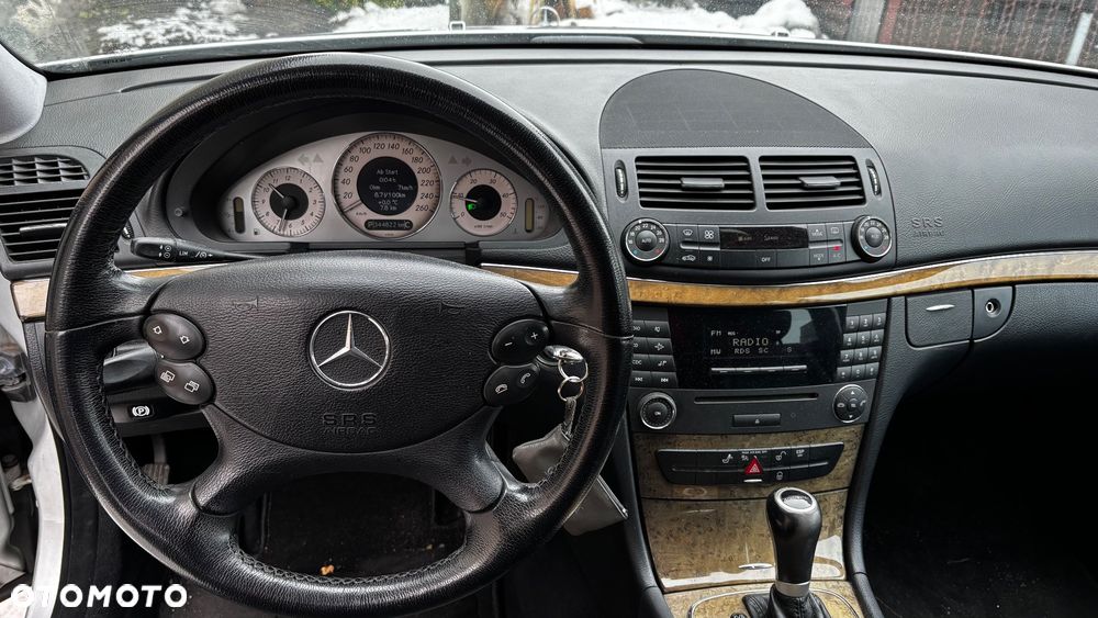 Mercedes-Benz Klasa E 220 CDI Automatik Avantgarde BusinessEDITION - 9