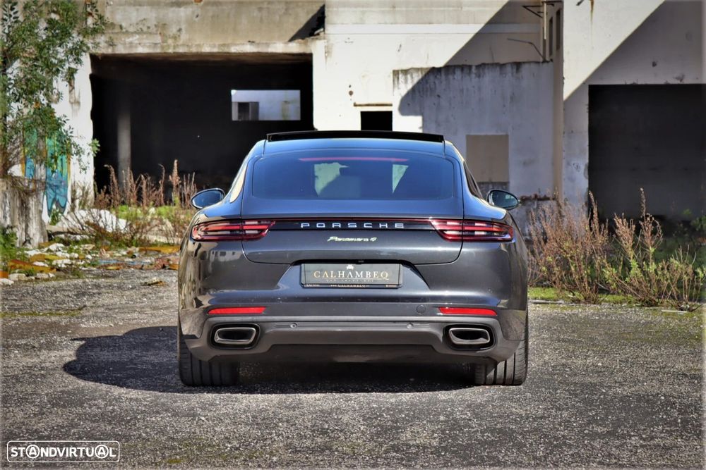 Porsche Panamera 4 E-Hybrid - 3