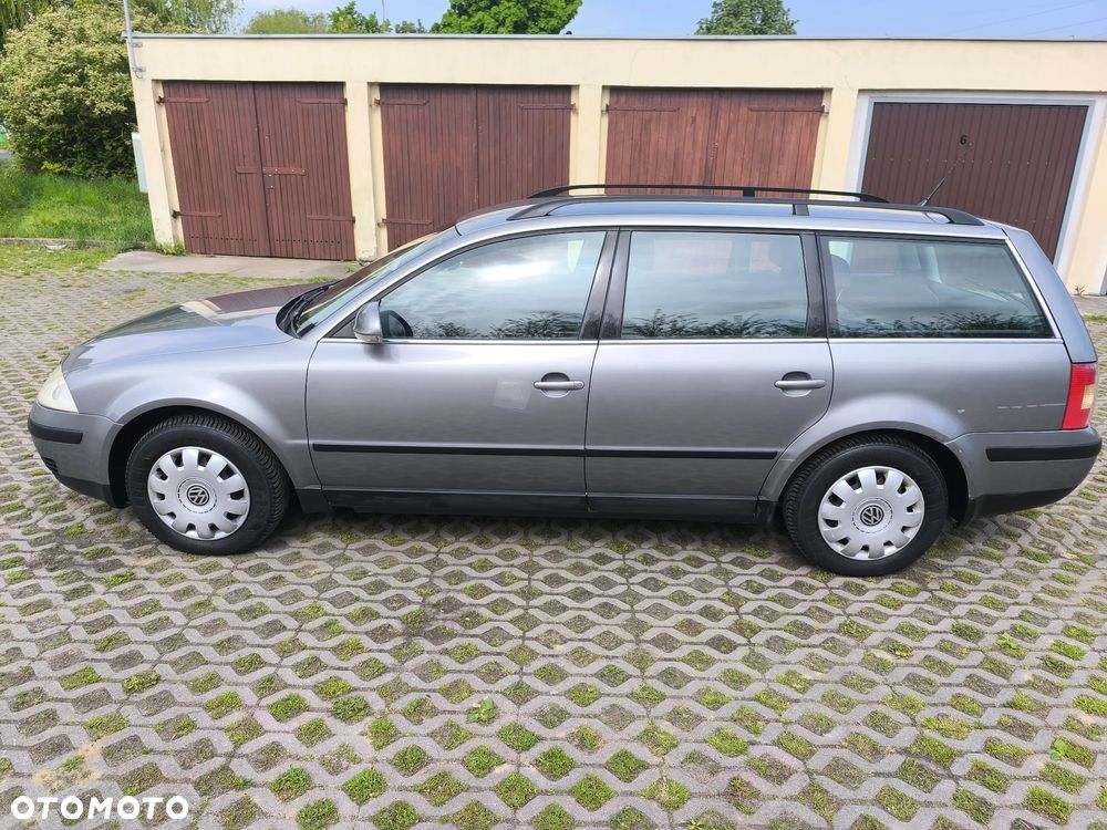 Volkswagen Passat - 17