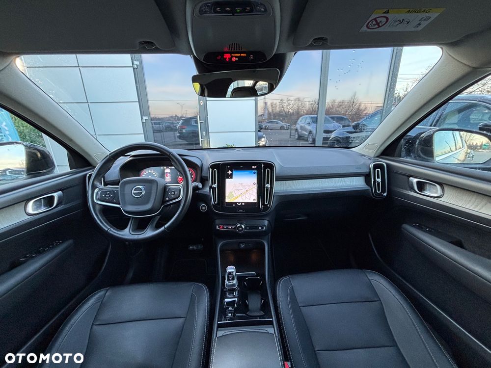 Volvo XC 40 D3 SCR Inscription - 28