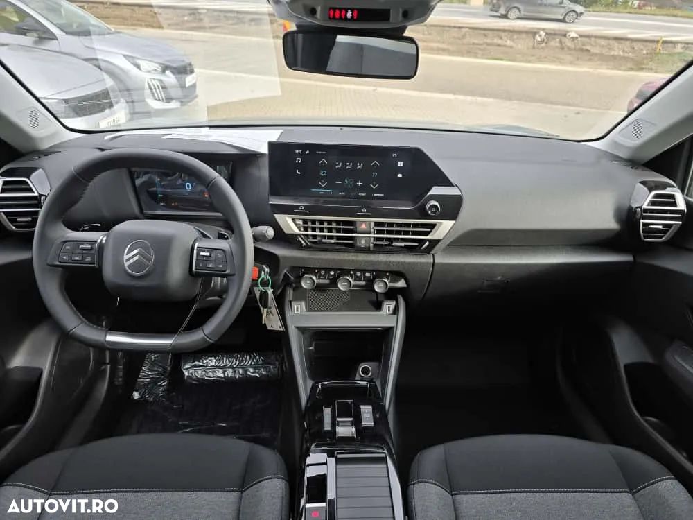 Citroën C4 1.2 136 eDCT6 MHEV PLUS - 9