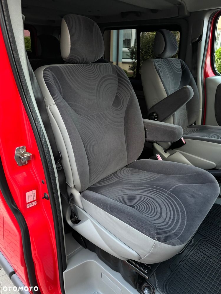 Renault Trafic L1H1 Passenger Lux - 28