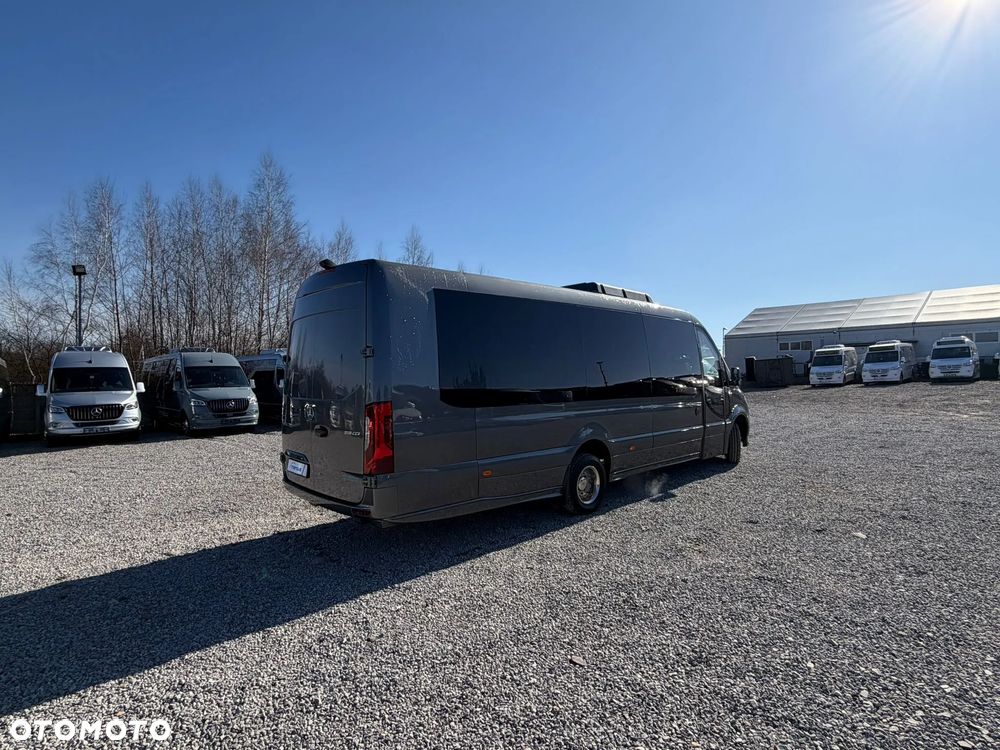 Mercedes-Benz Sprinter 519 - 5