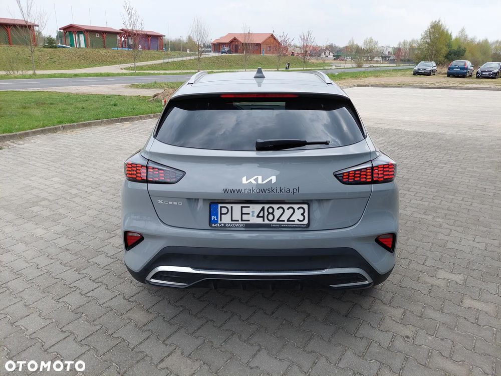 Kia XCeed 1.6 T-GDI Tribute DCT - 4