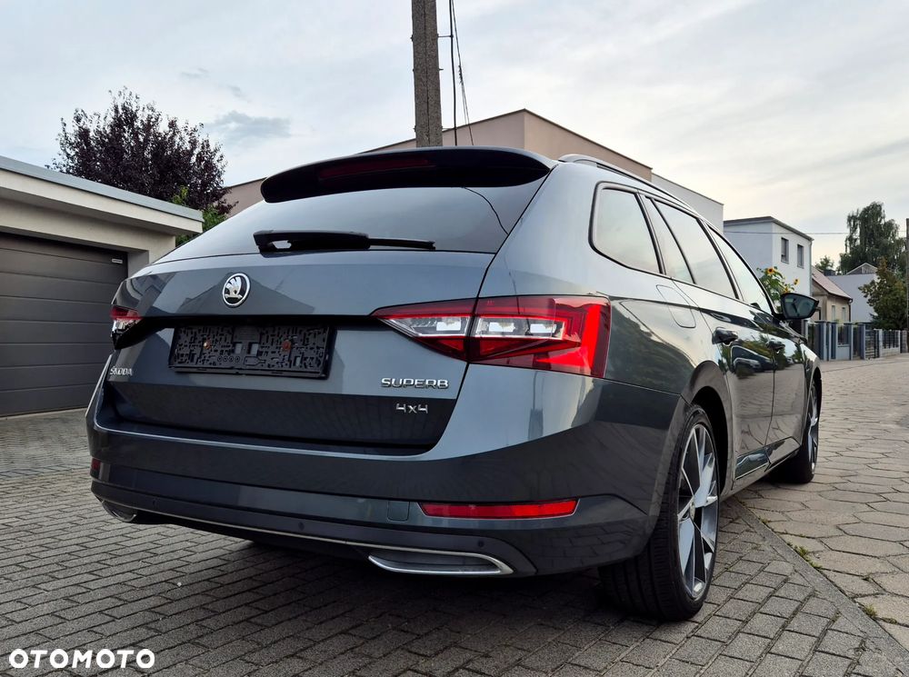 Skoda Superb 2.0 TDI 4x4 Sportline DSG - 12