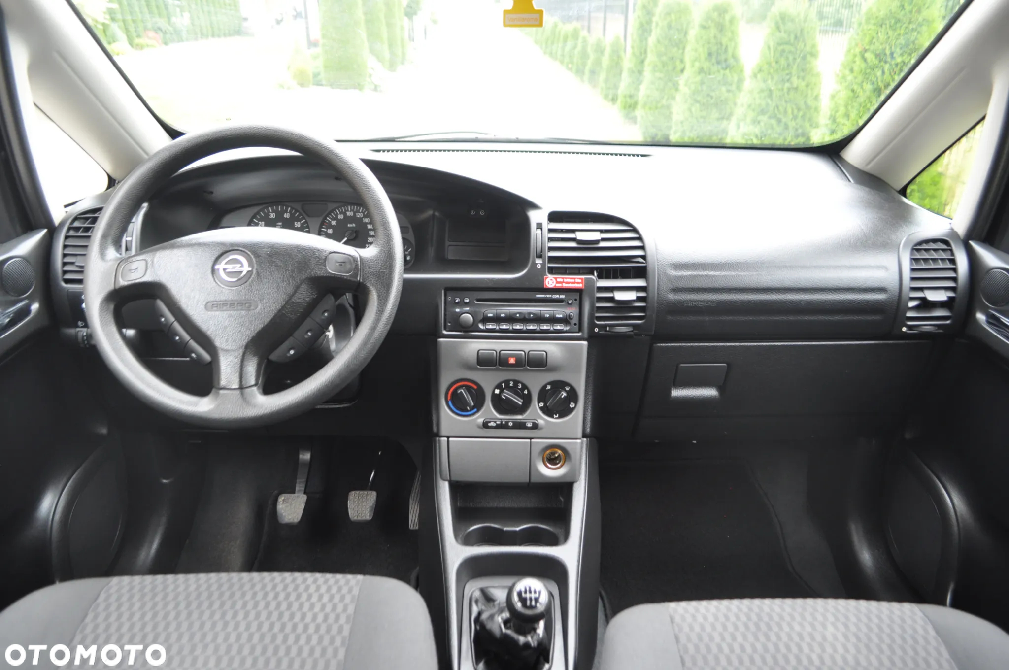 Opel Zafira 1.6 Njoy - 15