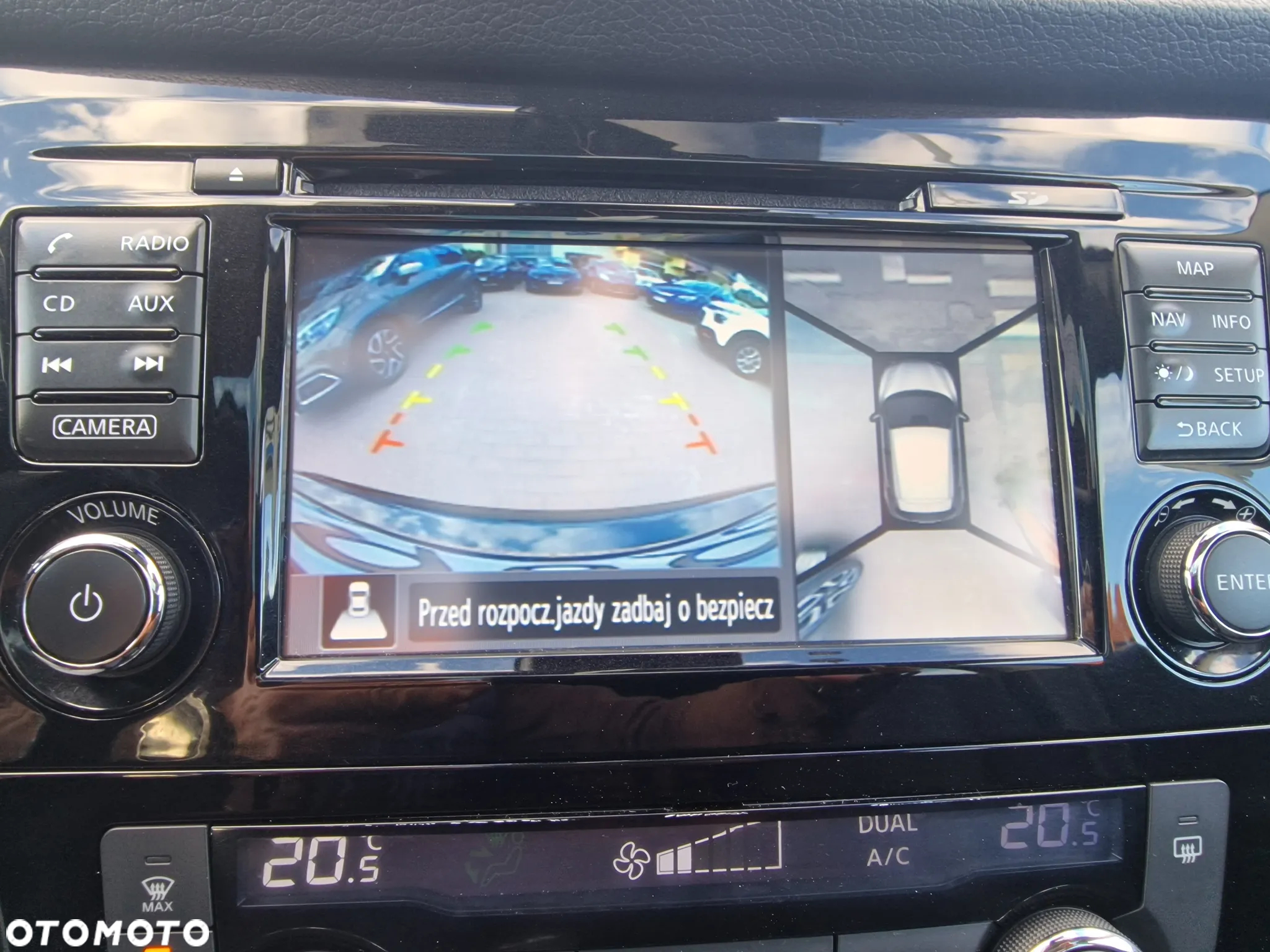 Nissan Qashqai 1.6 DIG-T N-Connecta - 23