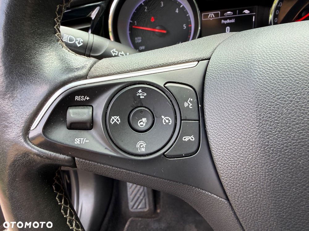 Opel Insignia 1.6 CDTI Innovation S&S - 30