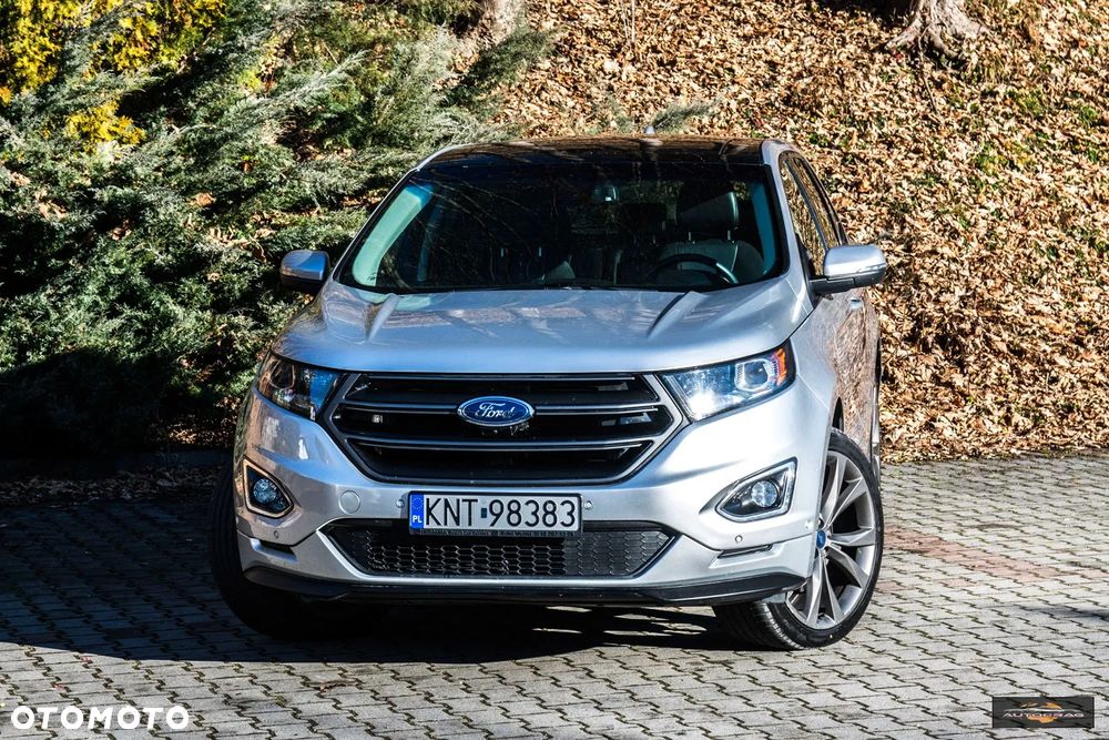 Ford Edge - 2